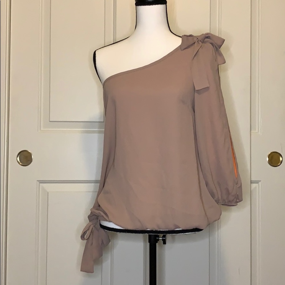Must Have one shoulder blouse